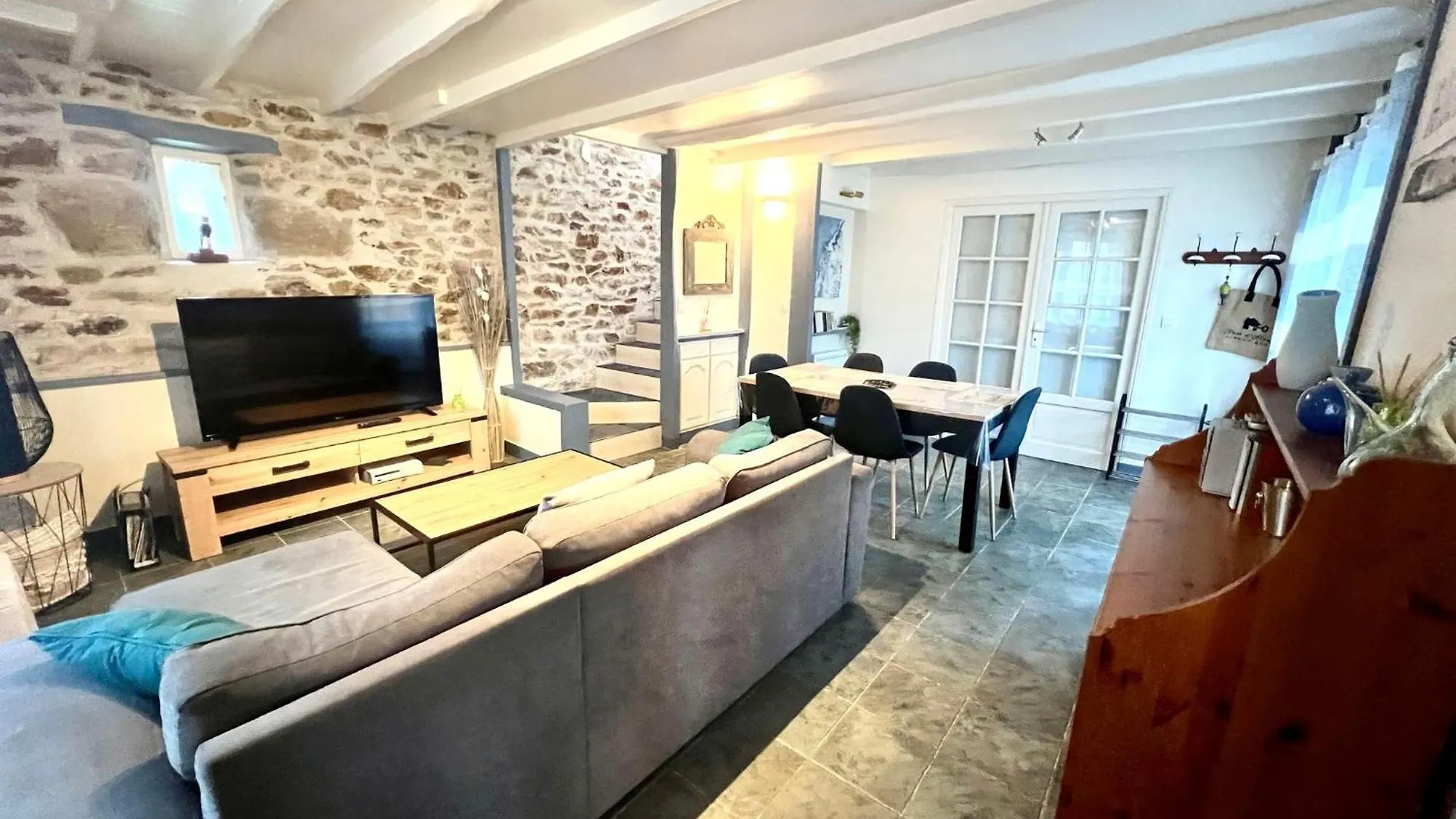 Holiday home Penty Du Belou, Cozy, En Pleine Campagne, 1 A 6 Personnes Villa Mellac